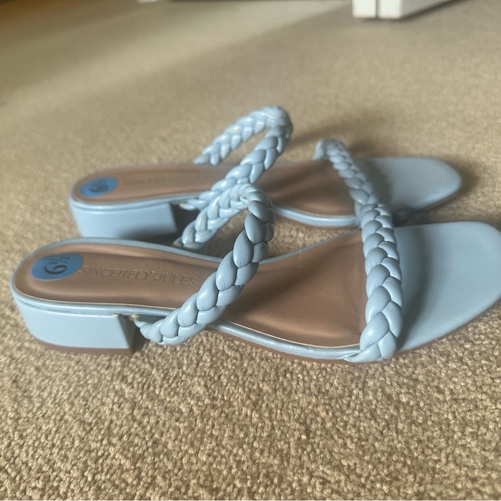 Sandals - Picture 2 of 2